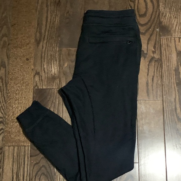 October’s Very Own OVO 2008 Crest Logo Sweatpants - Picture 3 of 5